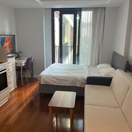 Studio Flat-One Room In Lux Residence Near Taksim-Beyoglu Istambul Extérieur photo